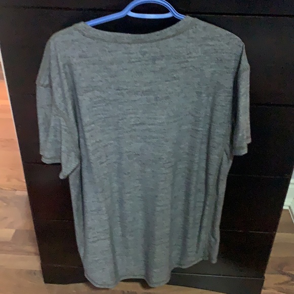 Kolby 3 button tshirt, size XL - Picture 2 of 3